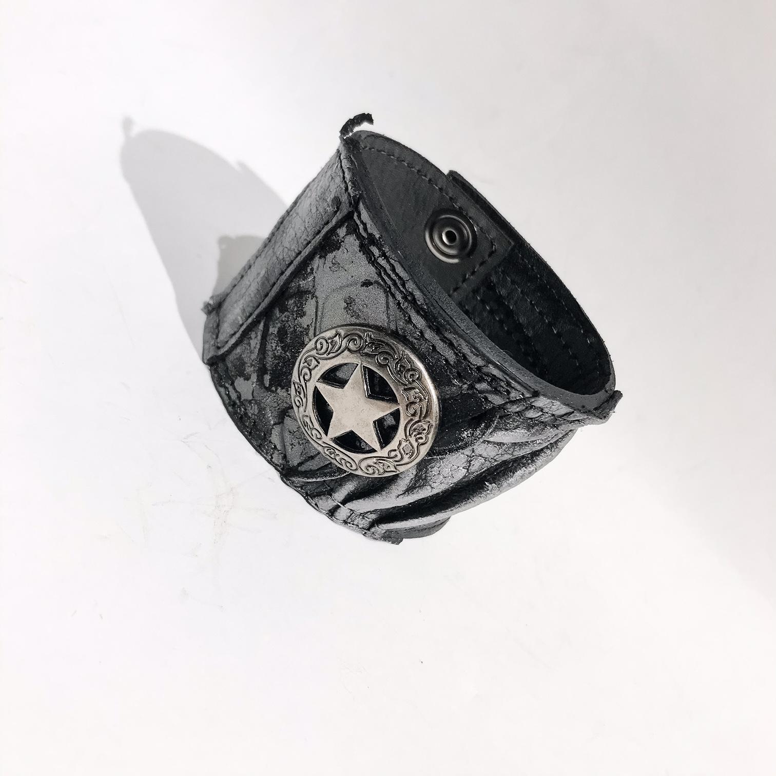 unikatna usnjena zapestnica Stargazer Unisex EvilEve unikatna usnjena zapestnica Stargazer Unisex EvilEve