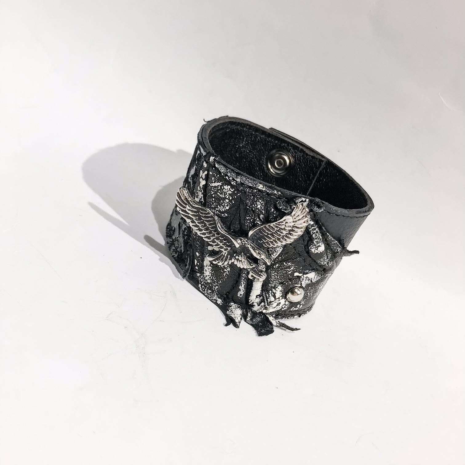 Unikatna usnjena zapestnica Eagle Unisex EvilEve Unikatna usnjena zapestnica Eagle Unisex EvilEve