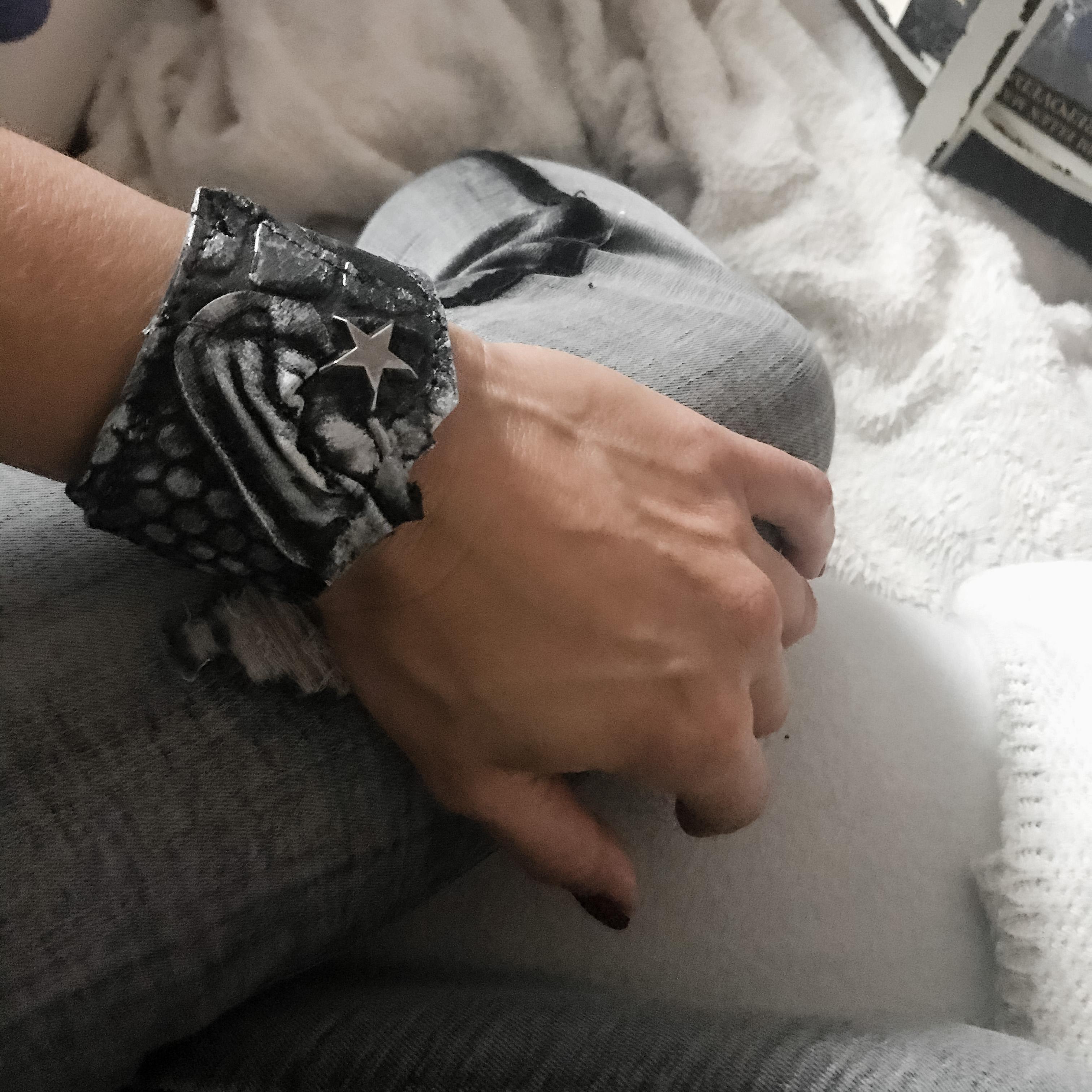 Unikatna usnjena zapestnica Charon Unisex EvilEve Unikatna usnjena zapestnica Charon Unisex EvilEve