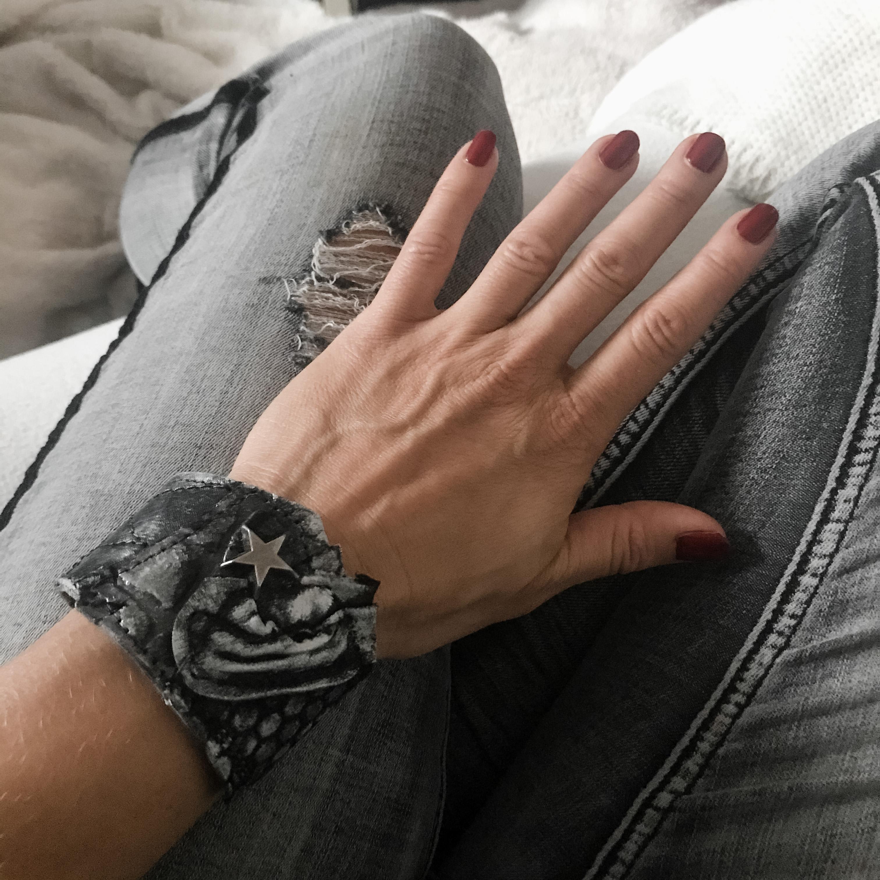 Unikatna usnjena zapestnica Charon Unisex EvilEve Unikatna usnjena zapestnica Charon Unisex EvilEve